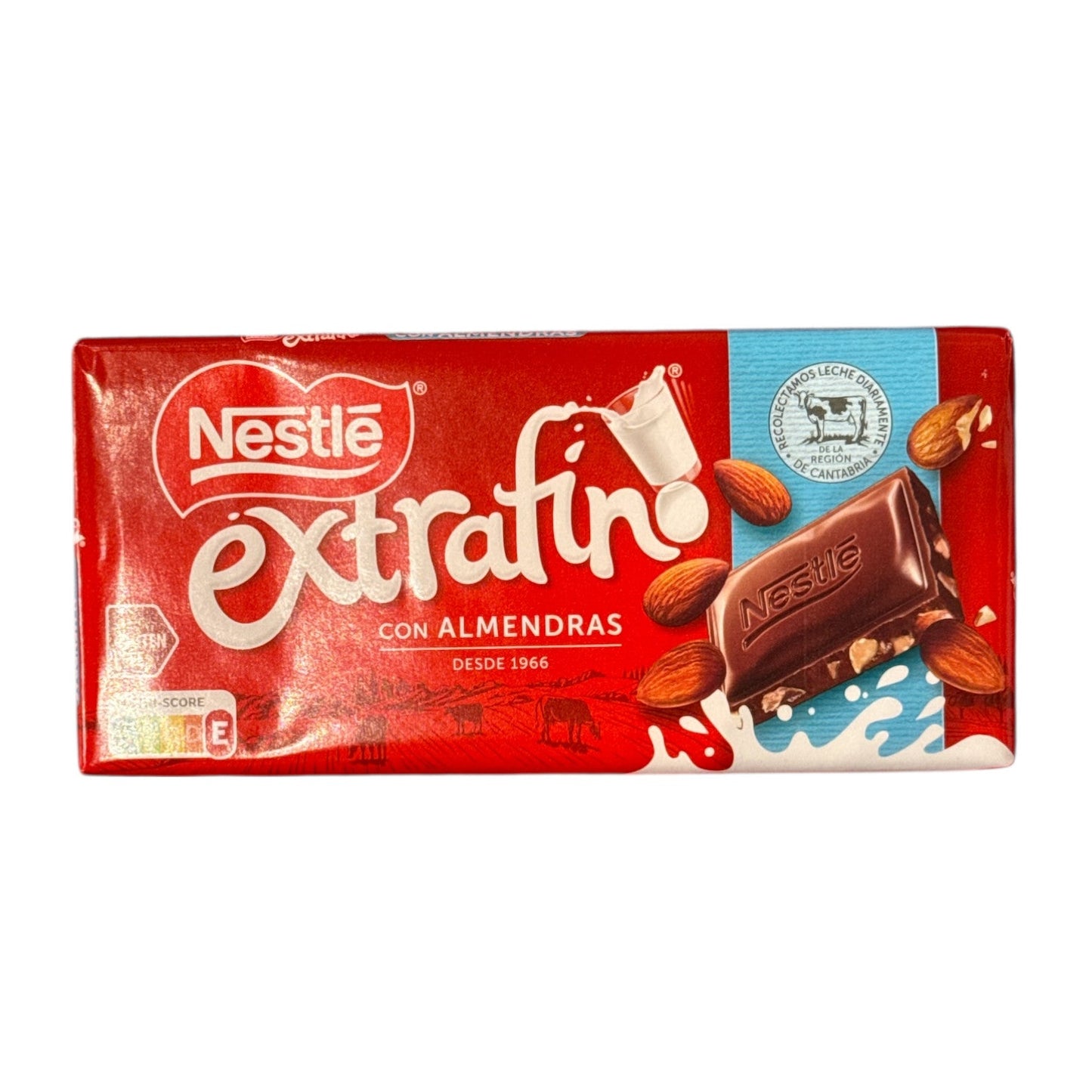 Nestle Extrafino with Almonds 123g (SPAIN)